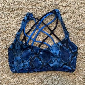 Lulu lemon sports bra
